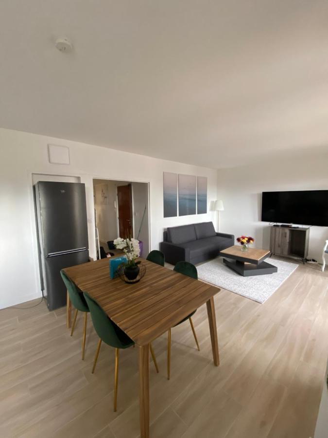 Grand Appartement Courbevoie Paris Екстер'єр фото
