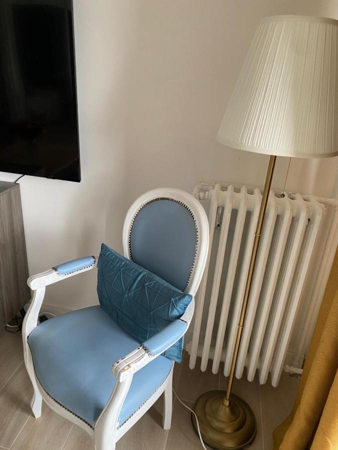 Grand Appartement Courbevoie Paris Екстер'єр фото