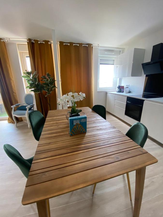 Grand Appartement Courbevoie Paris Екстер'єр фото
