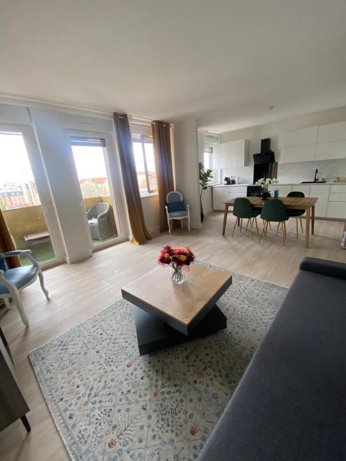 Grand Appartement Courbevoie Paris Екстер'єр фото